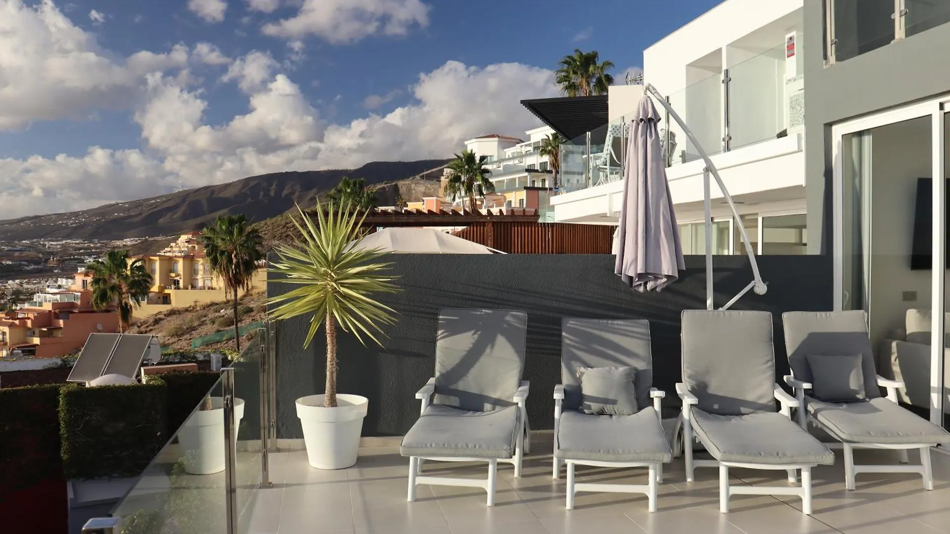 Azure Sky Villa - Panoramic Ocean View, Luxury, San Eugenio Costa Adeje